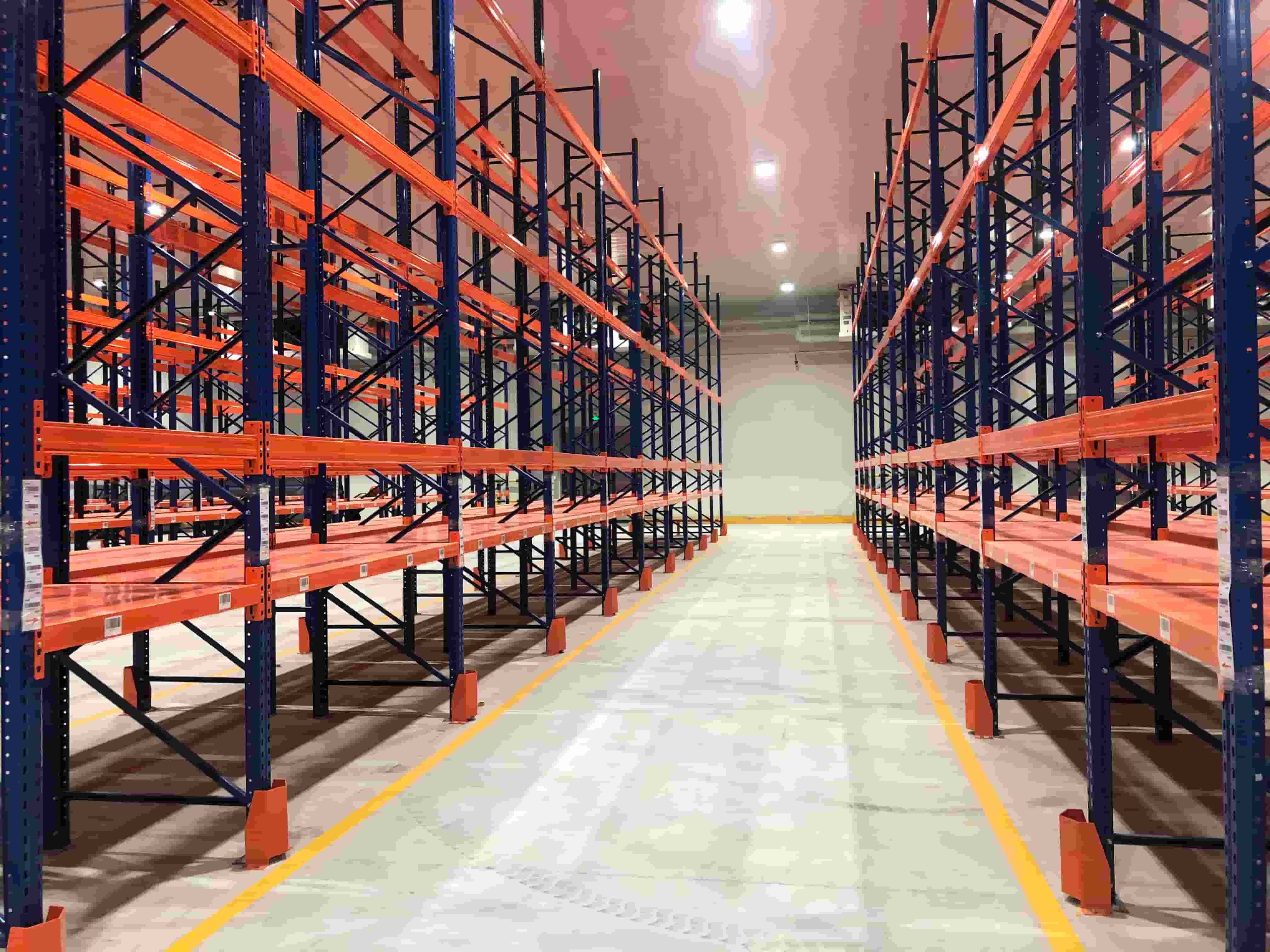 Why is Pallet Racking Still the King of the Warehouse, Even in the Age of Automation?